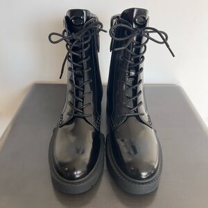 COACH Leighton Black High Shine Leather Ankle Boots size 6.5 NWOT